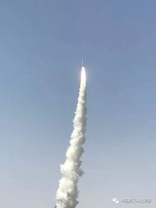 中国首次海上火箭发射成功！长征十一号一箭七星