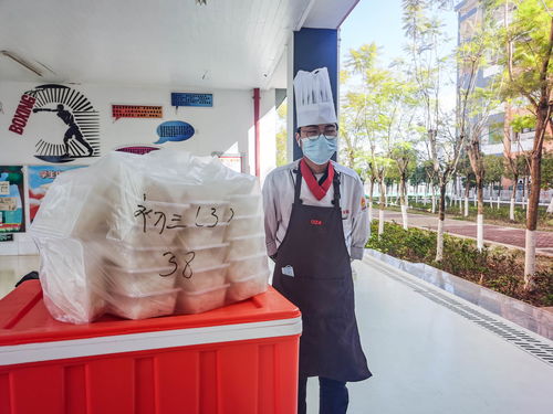 广东中山落实“十严” 食店禁止送餐员入内 食堂须分餐到岗