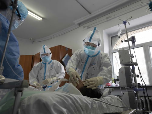 黑龙江省级危重症集中救治中心将再次为患者进行手术
