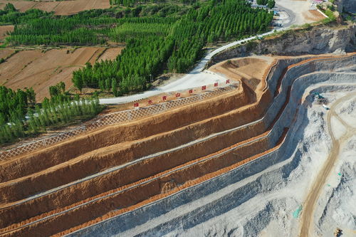 传统复垦绿化转型 内蒙古矿山修复有了金刚钻